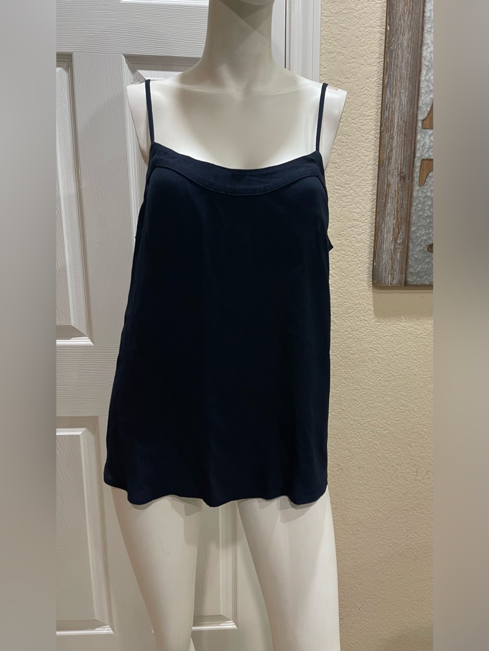 XíRENA Emi Cami Dark Night Navy Metallic Side Stripe Camisole Size Large - NWT
